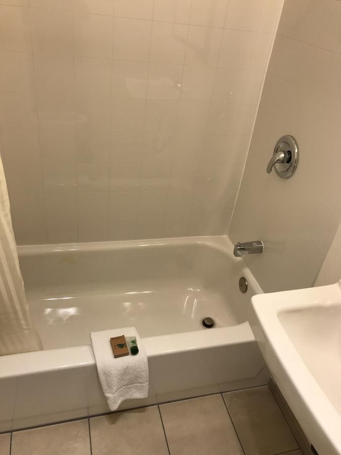מונטיצ'לו Canyonlands Motor Inn מראה חיצוני תמונה